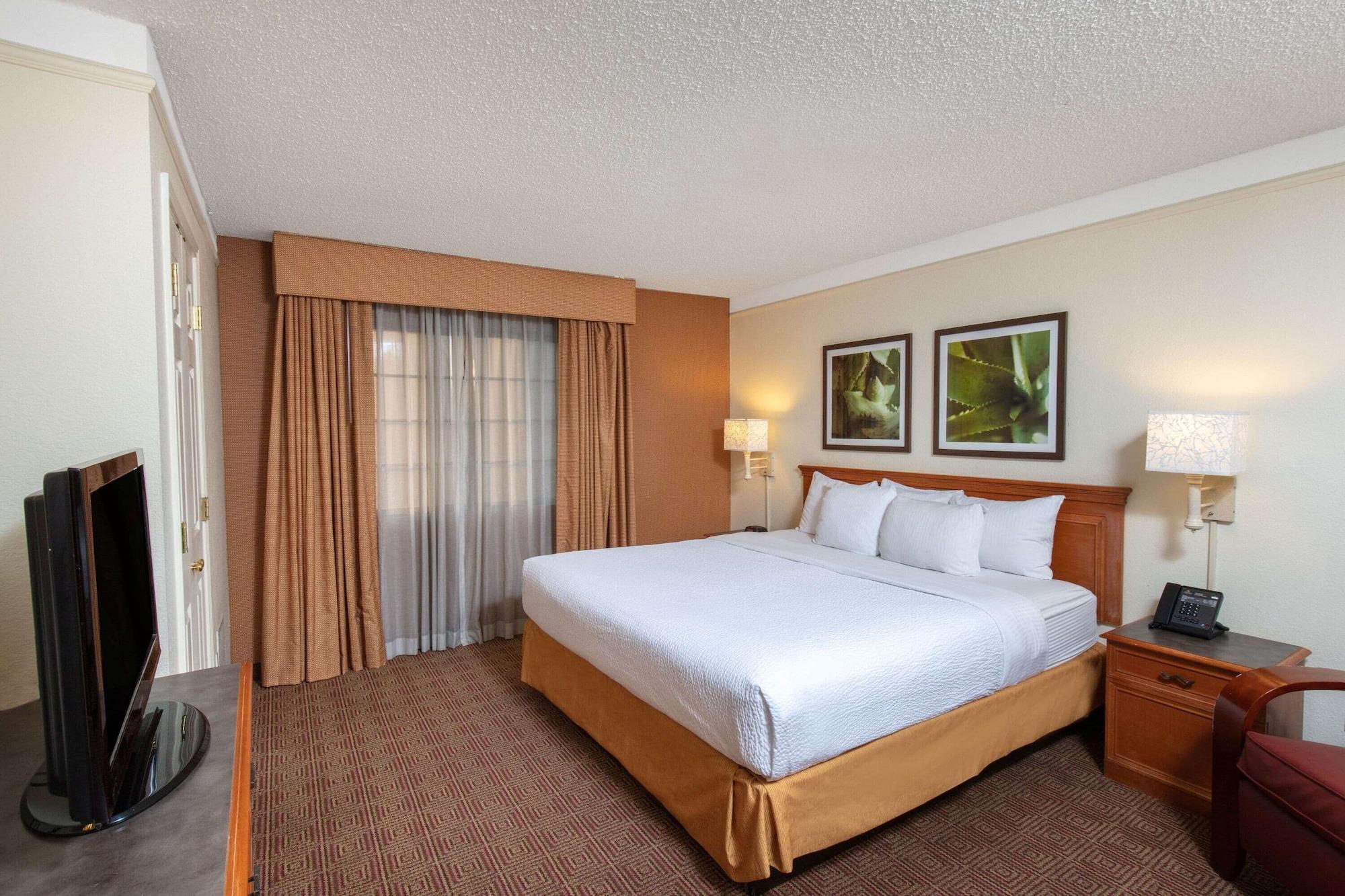 La Quinta By Wyndham Las Vegas Airport N Conv. Exterior foto